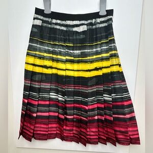 Carlisle 100% Silk Pleated Skirt Multicolor Striped Abstract Print Size 4